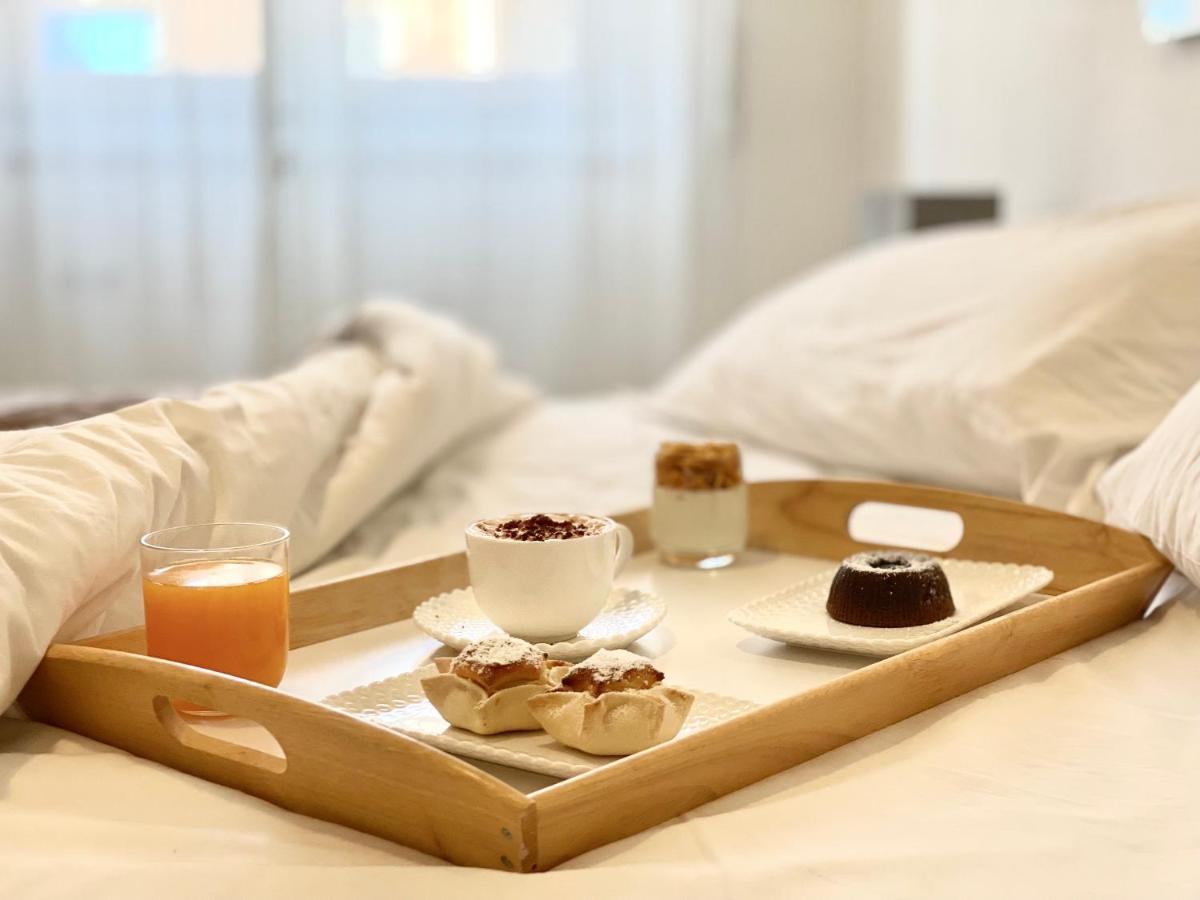 Sette Colli Guesthouse Каляри Екстериор снимка